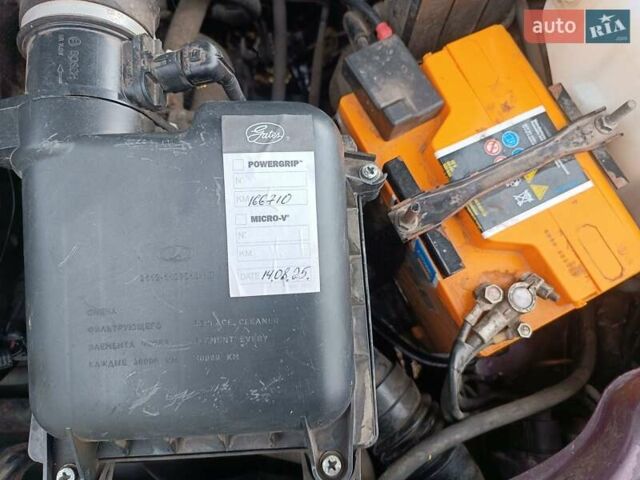 Червоний ВАЗ 2170 Priora, об'ємом двигуна 1.6 л та пробігом 171 тис. км за 4000 $, фото 7 на Automoto.ua