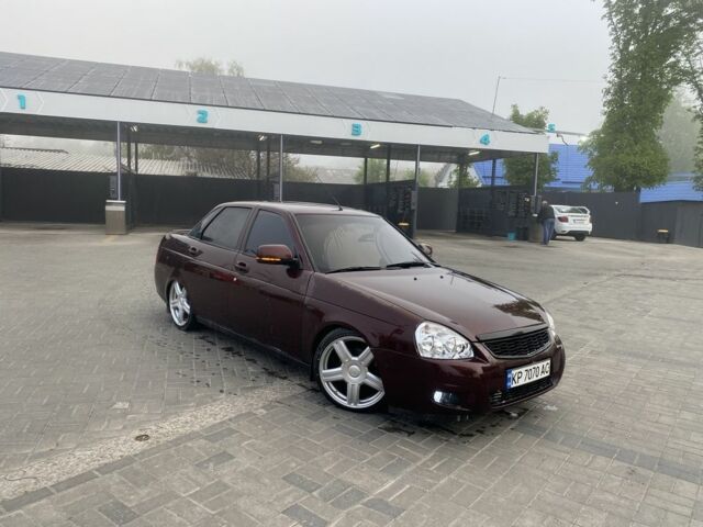 Красный ВАЗ 2170 Priora, объемом двигателя 1.6 л и пробегом 90 тыс. км за 5800 $, фото 4 на Automoto.ua