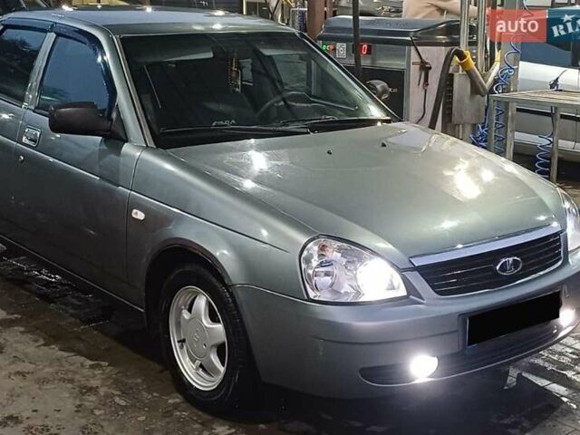 ВАЗ 2170 Priora, объемом двигателя 1.6 л и пробегом 166 тыс. км за 2650 $, фото 1 на Automoto.ua