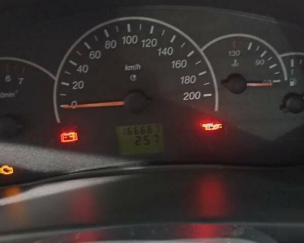 ВАЗ 2170 Priora, объемом двигателя 1.6 л и пробегом 166 тыс. км за 2650 $, фото 8 на Automoto.ua