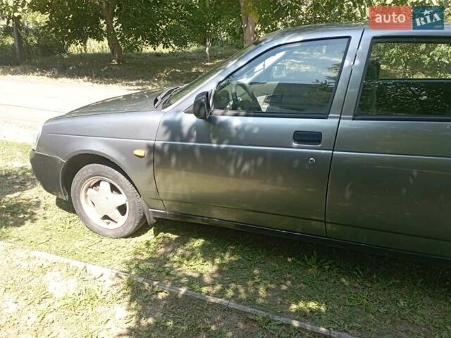 ВАЗ 2170 Priora, объемом двигателя 0 л и пробегом 99 тыс. км за 2400 $, фото 4 на Automoto.ua