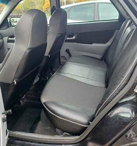 ВАЗ 2170 Priora, объемом двигателя 1.6 л и пробегом 232 тыс. км за 3500 $, фото 9 на Automoto.ua