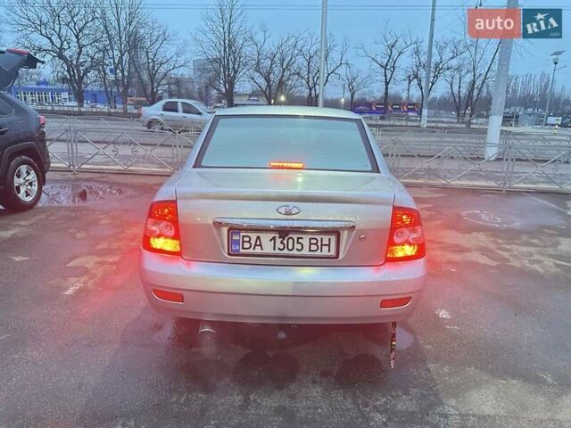 ВАЗ 2170 Priora, объемом двигателя 1.6 л и пробегом 195 тыс. км за 2600 $, фото 2 на Automoto.ua