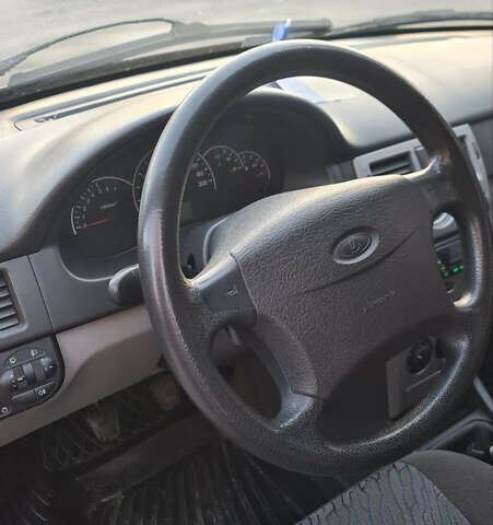 ВАЗ 2170 Priora, объемом двигателя 1.6 л и пробегом 138 тыс. км за 3000 $, фото 11 на Automoto.ua