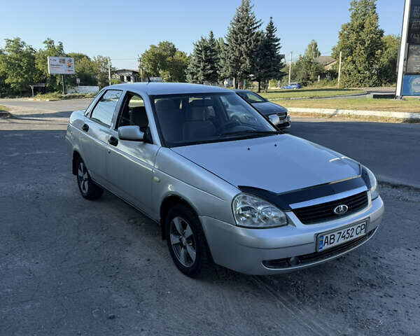 ВАЗ 2170 Priora, объемом двигателя 1.6 л и пробегом 200 тыс. км за 1950 $, фото 2 на Automoto.ua