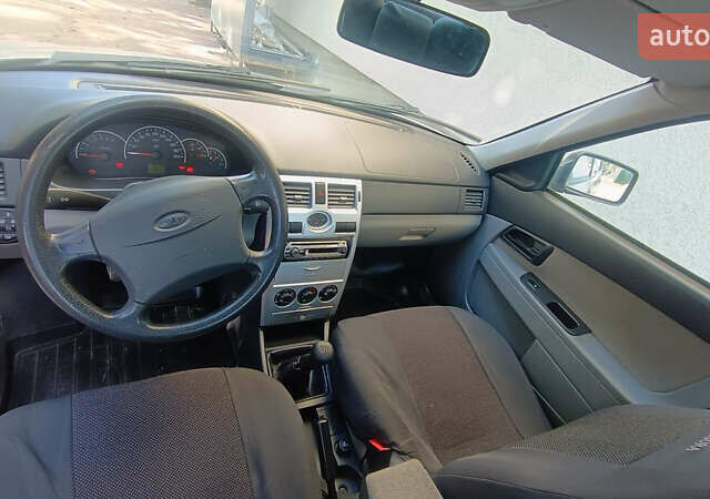 ВАЗ 2170 Priora, объемом двигателя 0 л и пробегом 46 тыс. км за 3200 $, фото 6 на Automoto.ua