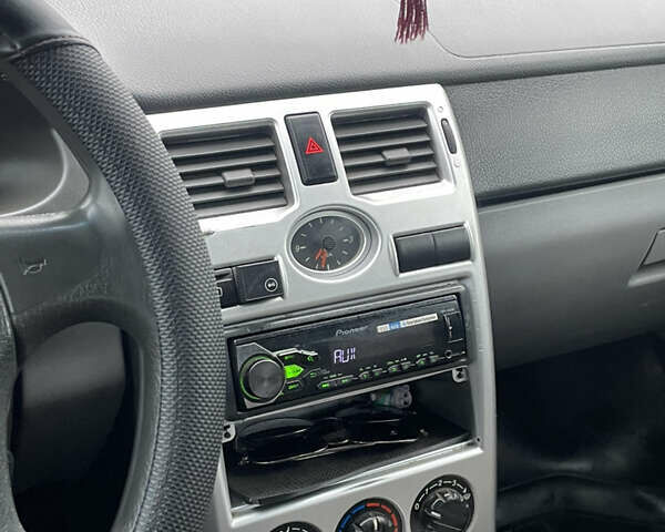 ВАЗ 2170 Priora, объемом двигателя 1.6 л и пробегом 212 тыс. км за 2700 $, фото 29 на Automoto.ua