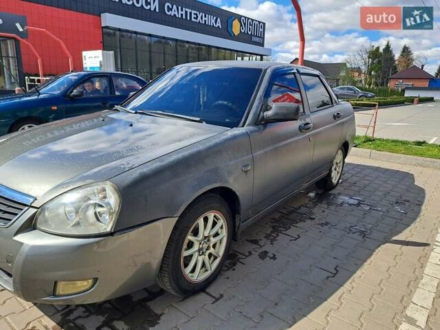ВАЗ 2170 Priora, объемом двигателя 1.6 л и пробегом 207 тыс. км за 2100 $, фото 4 на Automoto.ua