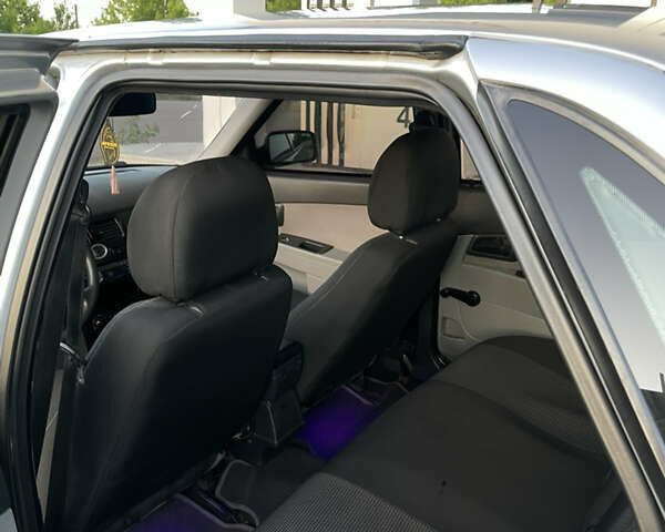 ВАЗ 2170 Priora, об'ємом двигуна 1.6 л та пробігом 293 тис. км за 1600 $, фото 7 на Automoto.ua