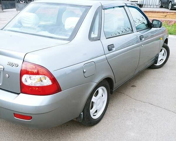 ВАЗ 2170 Priora, об'ємом двигуна 1.6 л та пробігом 160 тис. км за 3200 $, фото 5 на Automoto.ua