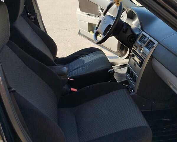 ВАЗ 2170 Priora, объемом двигателя 1.6 л и пробегом 190 тыс. км за 2600 $, фото 6 на Automoto.ua
