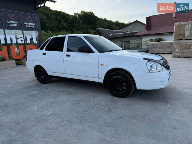 ВАЗ 2170 Priora, объемом двигателя 1.6 л и пробегом 187 тыс. км за 2150 $, фото 15 на Automoto.ua
