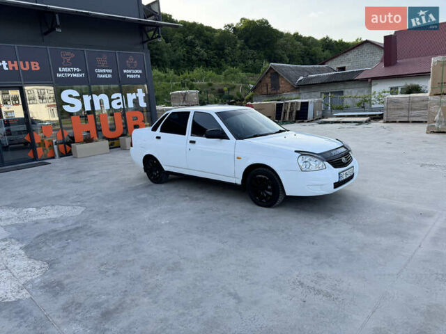 ВАЗ 2170 Priora, объемом двигателя 1.6 л и пробегом 187 тыс. км за 2150 $, фото 16 на Automoto.ua