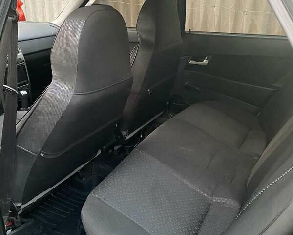 ВАЗ 2170 Priora 2012 в Магалиновке на Automoto.ua ВАЗ 2170 Priora, объемом двигателя 1.6 л и пробегом 210 тыс. км за 3200 $, фото 6 на Automoto.ua