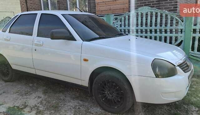 ВАЗ 2170 Priora, об'ємом двигуна 0 л та пробігом 165 тис. км за 3100 $, фото 1 на Automoto.ua