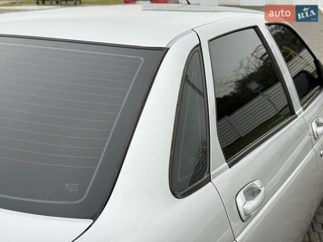 ВАЗ 2170 Priora, об'ємом двигуна 1.6 л та пробігом 138 тис. км за 3999 $, фото 9 на Automoto.ua