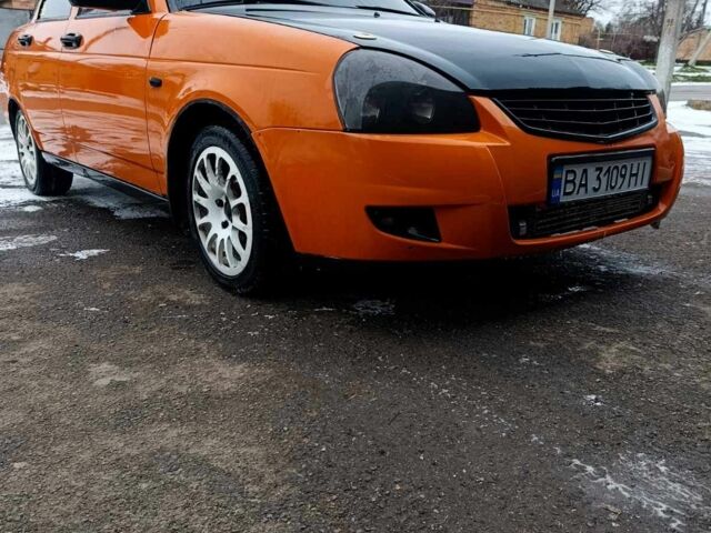 Жовтий ВАЗ 2170 Priora, об'ємом двигуна 2 л та пробігом 83 тис. км за 3500 $, фото 4 на Automoto.ua