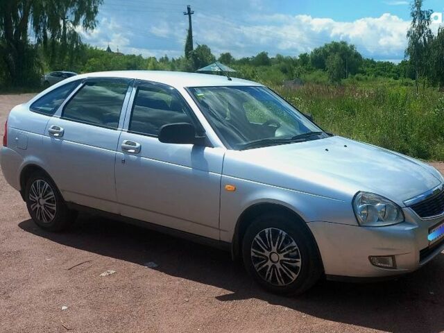 Серый ВАЗ 2170 Priora, объемом двигателя 0 л и пробегом 90 тыс. км за 4200 $, фото 1 на Automoto.ua