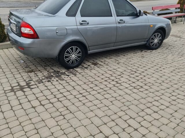 Серый ВАЗ 2170 Priora, объемом двигателя 1.6 л и пробегом 89 тыс. км за 2300 $, фото 5 на Automoto.ua