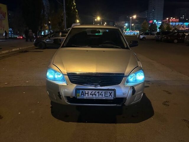 ВАЗ 2170 Priora 2009 в Харькове на Automoto.ua Серый ВАЗ 2170 Priora, объемом двигателя 1.6 л и пробегом 120 тыс. км за 2600 $, фото 1 на Automoto.ua