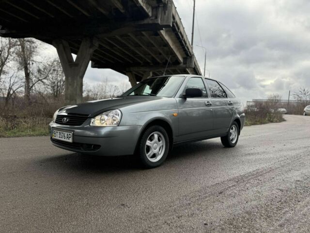 Сірий ВАЗ 2170 Priora, об'ємом двигуна 1.6 л та пробігом 76 тис. км за 3500 $, фото 2 на Automoto.ua
