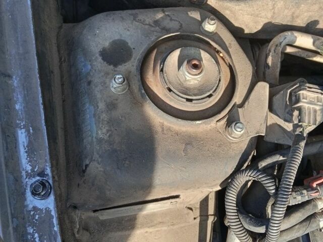 Сірий ВАЗ 2170 Priora, об'ємом двигуна 1.6 л та пробігом 240 тис. км за 2900 $, фото 9 на Automoto.ua