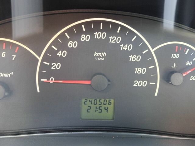 Сірий ВАЗ 2170 Priora, об'ємом двигуна 1.6 л та пробігом 240 тис. км за 2900 $, фото 11 на Automoto.ua