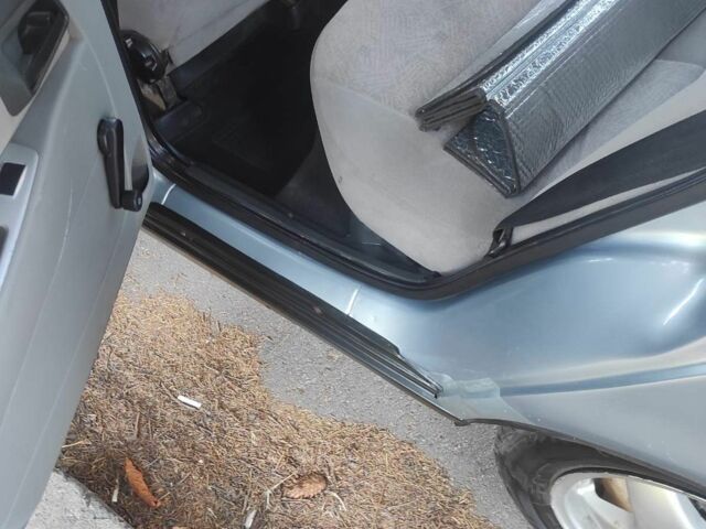 Сірий ВАЗ 2170 Priora, об'ємом двигуна 1.6 л та пробігом 145 тис. км за 2503 $, фото 6 на Automoto.ua