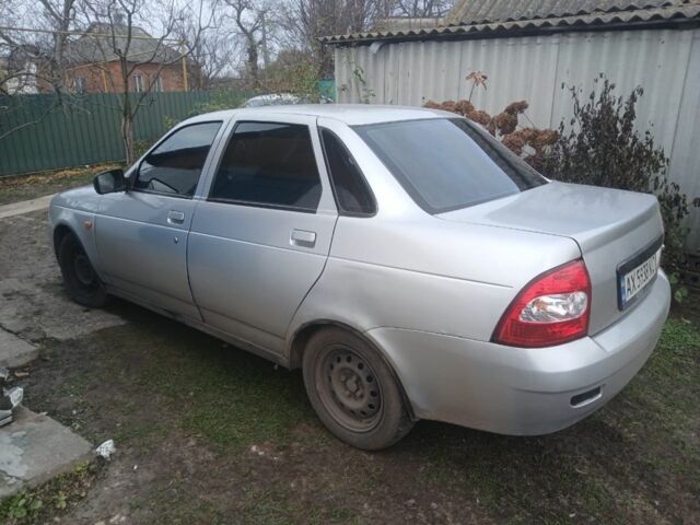 Серый ВАЗ 2170 Priora, объемом двигателя 1.6 л и пробегом 200 тыс. км за 1350 $, фото 2 на Automoto.ua