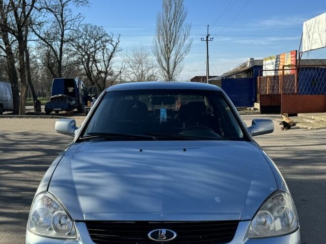 Серый ВАЗ 2170 Priora, объемом двигателя 1.6 л и пробегом 200 тыс. км за 2200 $, фото 3 на Automoto.ua