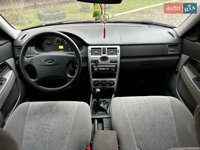 Серый ВАЗ 2170 Priora, объемом двигателя 1.6 л и пробегом 250 тыс. км за 2150 $, фото 30 на Automoto.ua