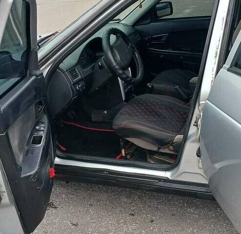 Сірий ВАЗ 2170 Priora, об'ємом двигуна 1.6 л та пробігом 164 тис. км за 2750 $, фото 7 на Automoto.ua