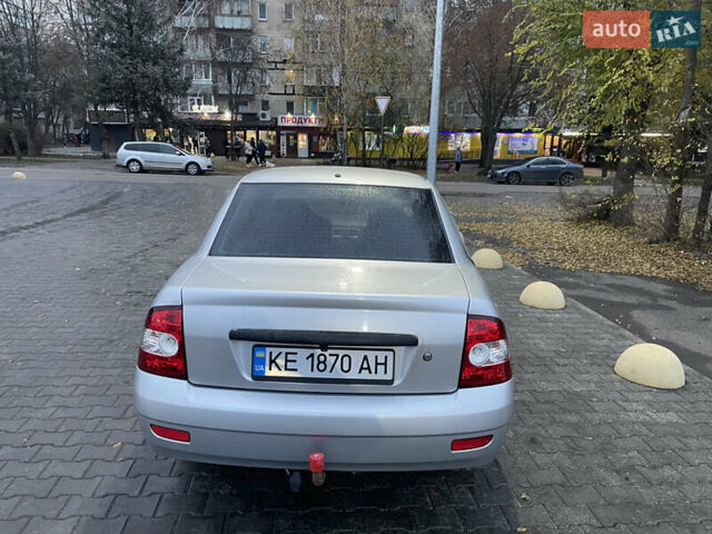 Сірий ВАЗ 2170 Priora, об'ємом двигуна 1.6 л та пробігом 235 тис. км за 2400 $, фото 2 на Automoto.ua