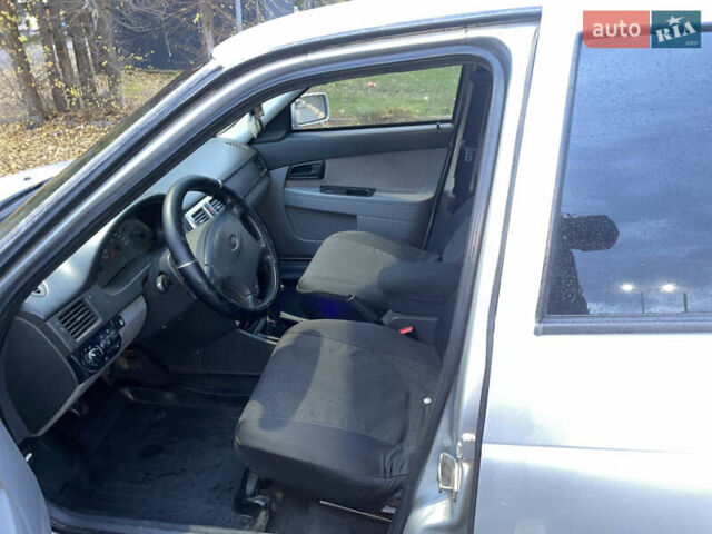 Сірий ВАЗ 2170 Priora, об'ємом двигуна 1.6 л та пробігом 235 тис. км за 2400 $, фото 7 на Automoto.ua