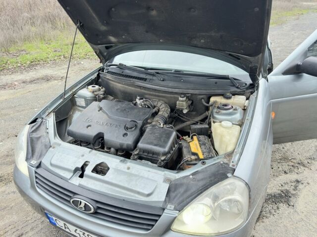 Серый ВАЗ 2170 Priora, объемом двигателя 1.6 л и пробегом 200 тыс. км за 2500 $, фото 12 на Automoto.ua