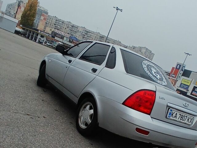 Серый ВАЗ 2170 Priora, объемом двигателя 1.6 л и пробегом 164 тыс. км за 2900 $, фото 4 на Automoto.ua