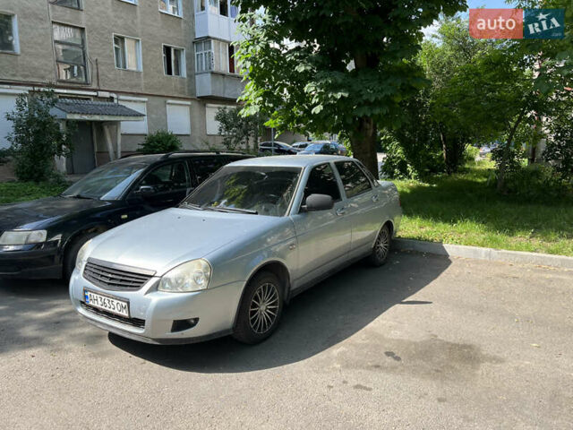 Серый ВАЗ 2170 Priora, объемом двигателя 1.6 л и пробегом 166 тыс. км за 2879 $, фото 1 на Automoto.ua