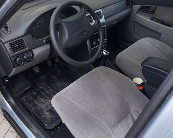 Сірий ВАЗ 2170 Priora, об'ємом двигуна 1.6 л та пробігом 166 тис. км за 2600 $, фото 3 на Automoto.ua