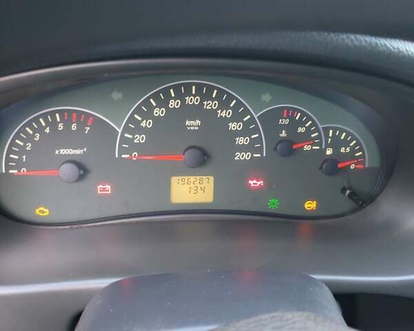 Серый ВАЗ 2170 Priora, объемом двигателя 1.6 л и пробегом 196 тыс. км за 2500 $, фото 2 на Automoto.ua