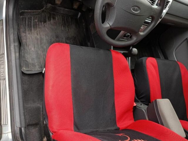 Серый ВАЗ 2170 Priora, объемом двигателя 0 л и пробегом 62 тыс. км за 3600 $, фото 6 на Automoto.ua