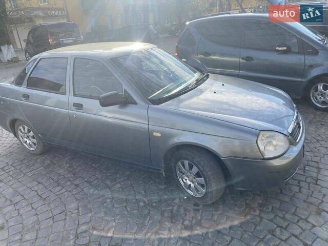 Серый ВАЗ 2170 Priora, объемом двигателя 1.6 л и пробегом 130 тыс. км за 2000 $, фото 9 на Automoto.ua