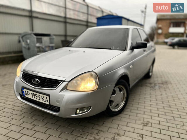 Серый ВАЗ 2170 Priora, объемом двигателя 1.6 л и пробегом 229 тыс. км за 1750 $, фото 12 на Automoto.ua