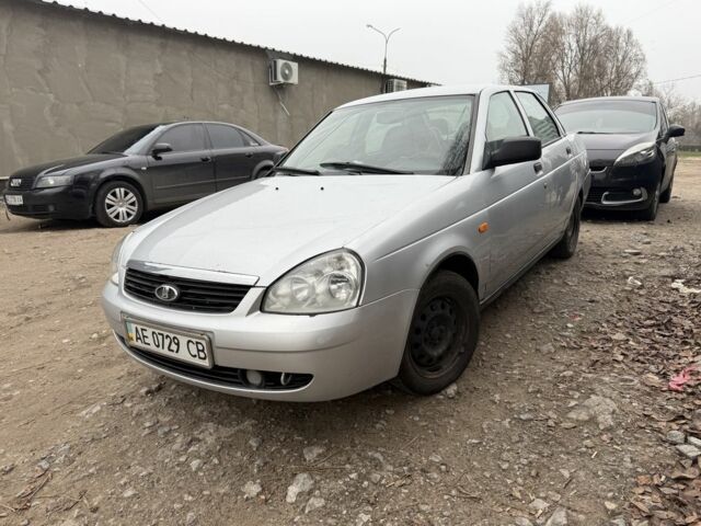Сірий ВАЗ 2170 Priora, об'ємом двигуна 1.6 л та пробігом 225 тис. км за 1500 $, фото 1 на Automoto.ua