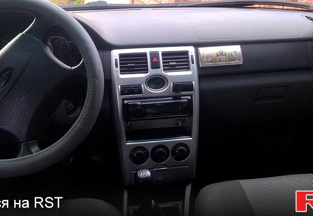 Сірий ВАЗ 2170 Priora, об'ємом двигуна 1.6 л та пробігом 195 тис. км за 3000 $, фото 5 на Automoto.ua