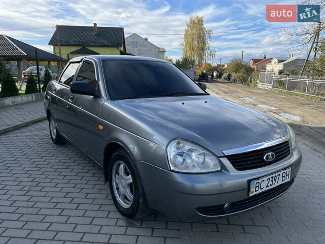 ВАЗ 2170 Priora 2007 у Львові на Automoto.ua Сірий ВАЗ 2170 Priora, об'ємом двигуна 1.6 л та пробігом 149 тис. км за 1950 $, фото 2 на Automoto.ua