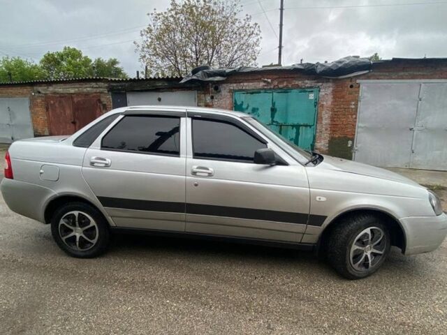 Сірий ВАЗ 2170 Priora, об'ємом двигуна 1.6 л та пробігом 192 тис. км за 1800 $, фото 4 на Automoto.ua