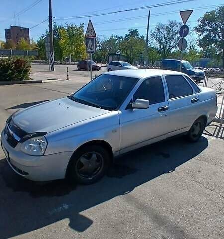 Сірий ВАЗ 2170 Priora, об'ємом двигуна 1.6 л та пробігом 164 тис. км за 1900 $, фото 3 на Automoto.ua