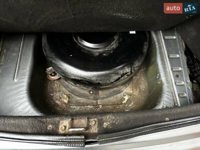 Серый ВАЗ 2170 Priora, объемом двигателя 1.6 л и пробегом 250 тыс. км за 2150 $, фото 21 на Automoto.ua