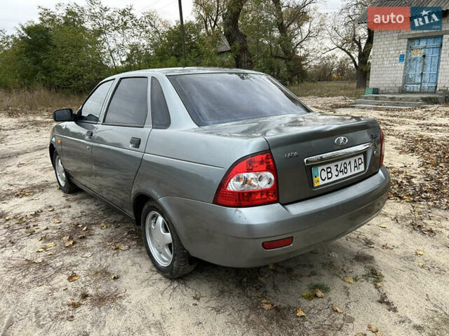 Серый ВАЗ 2170 Priora, объемом двигателя 1.6 л и пробегом 290 тыс. км за 2100 $, фото 11 на Automoto.ua