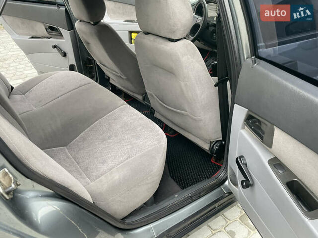 Сірий ВАЗ 2170 Priora, об'ємом двигуна 1.6 л та пробігом 149 тис. км за 2300 $, фото 19 на Automoto.ua